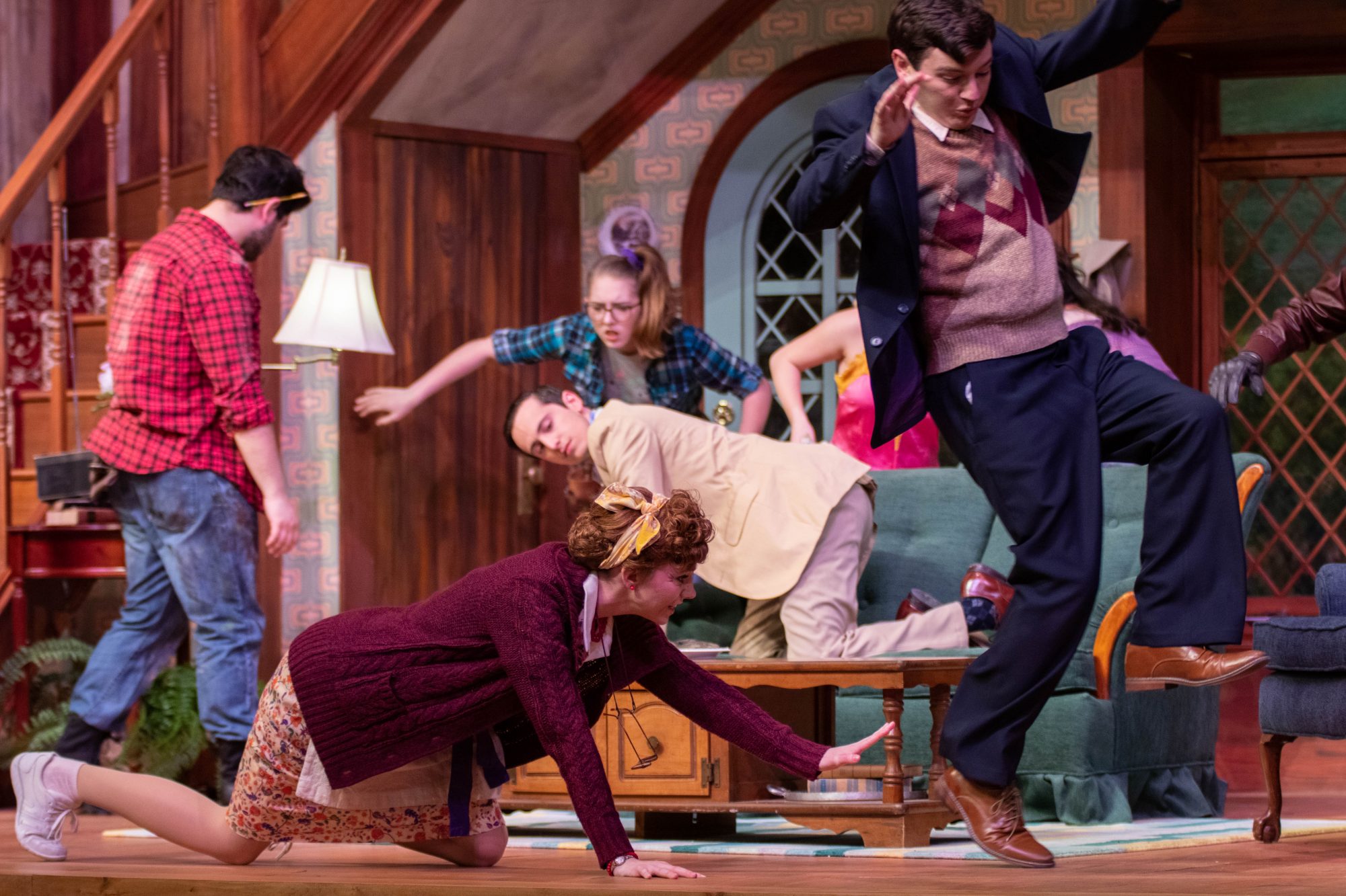 Review Noises Off finds the funny in faulty theatre