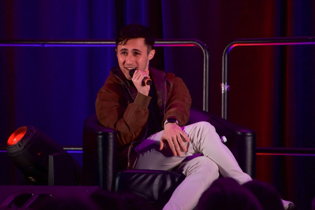 TikTok star Chris Olsen talks fame and the mundane at SEE’s Spring Lecture