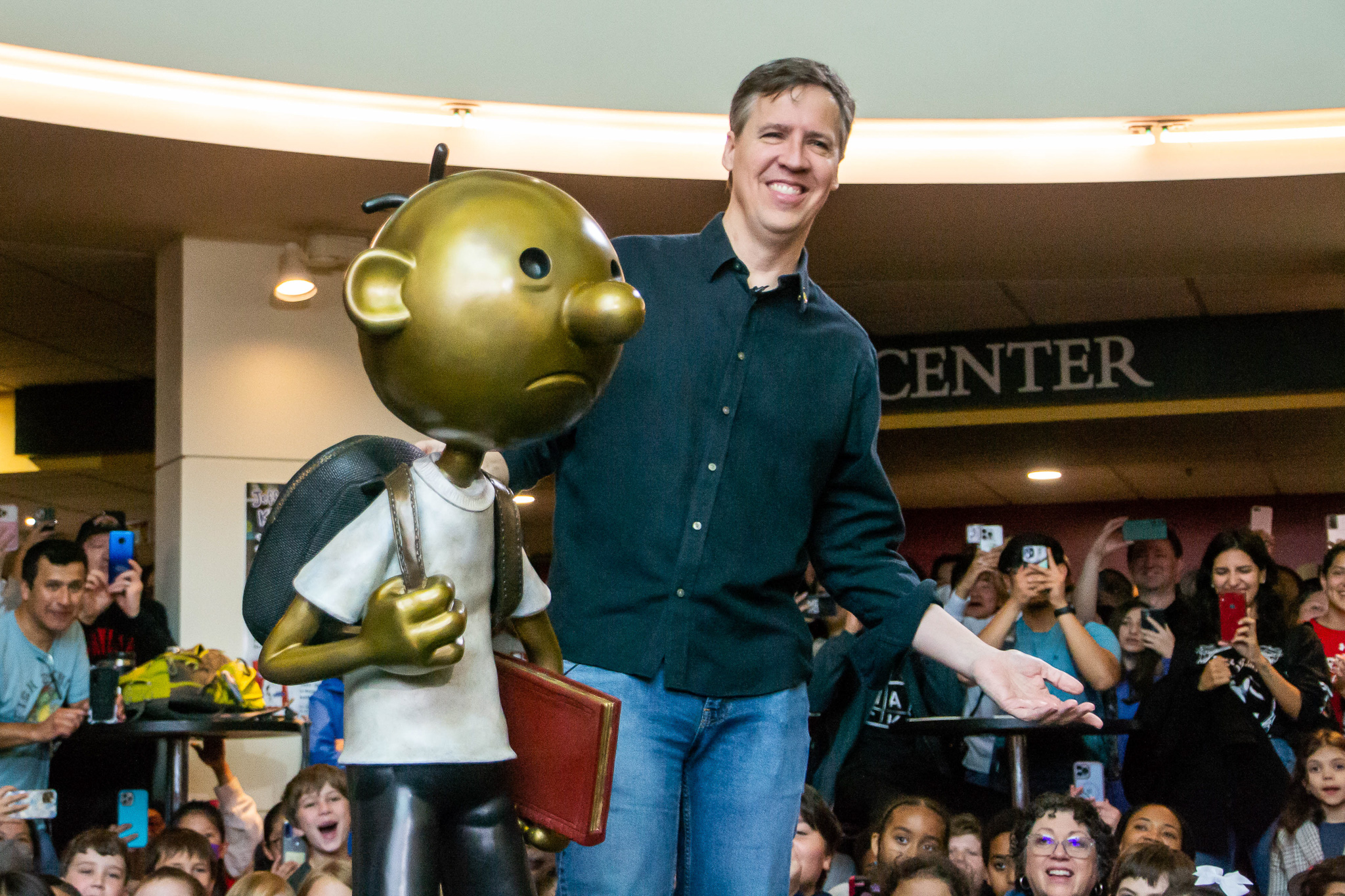 Maryland Day crowd shares excitement as Jeff Kinney unveils Greg Heffley  statue - The Diamondback