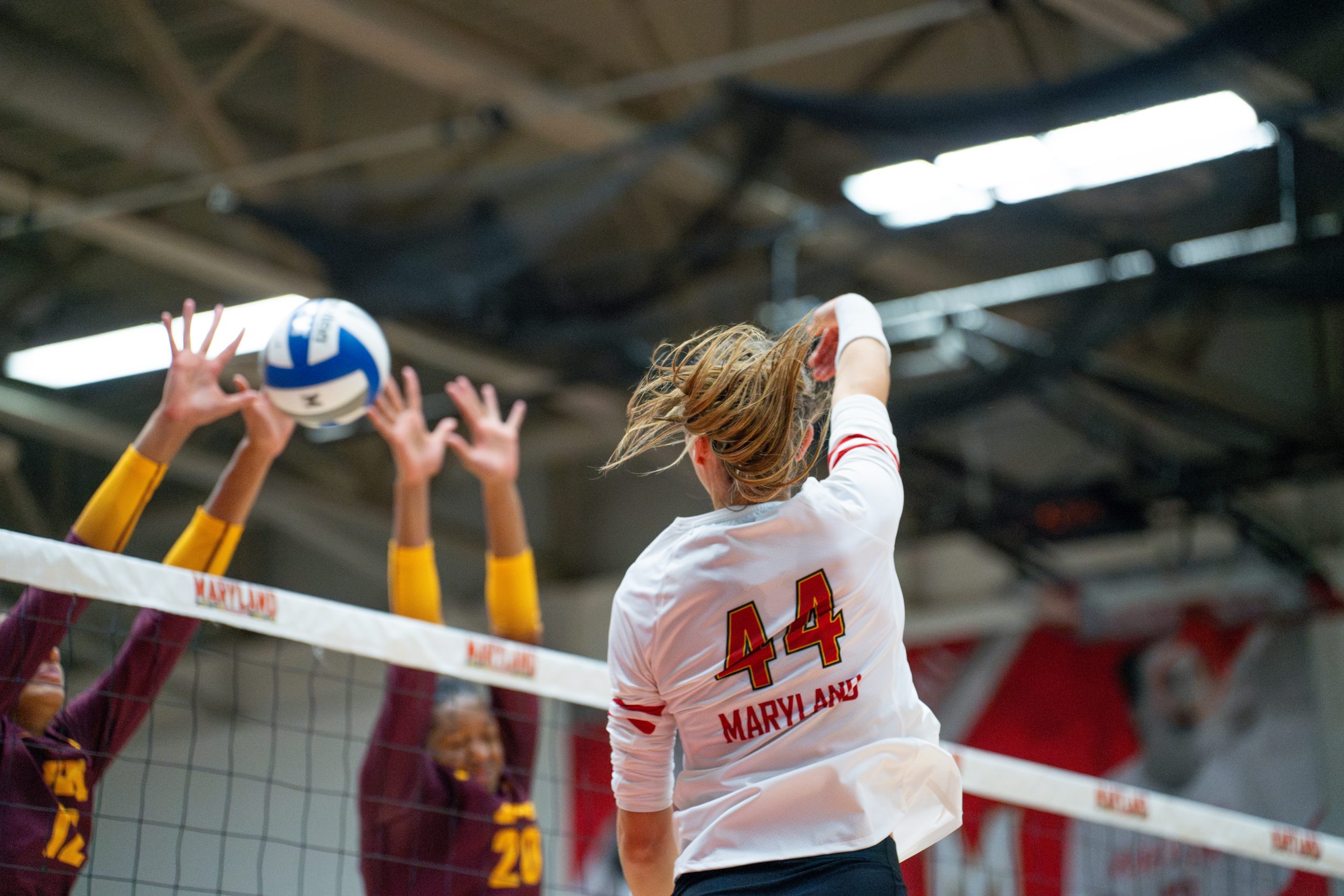 Maryland volleyball beats No. 16 Minnesota for first time in program